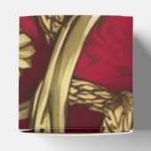 décor médiéval rouge et or フェイバーボックス (上部)