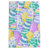 Decorated Easter Eggs Colorful Background ミディアムペーパーバッグ (裏面)