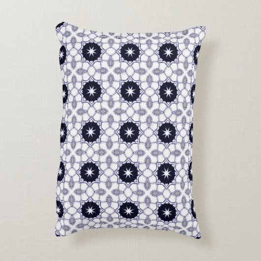 decorative pillow featuring a geometric pattern アクセントクッション (裏面(縦))