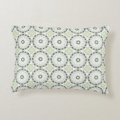 decorative pillow featuring a geometric pattern アクセントクッション (裏面)