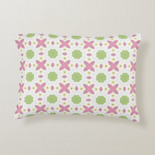 decorative pillow featuring a geometric pattern アクセントクッション (裏面)