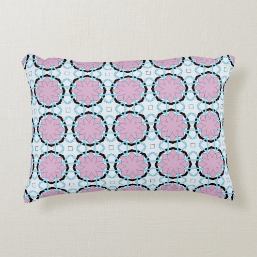 decorative pillow featuring a geometric pattern アクセントクッション (正面)