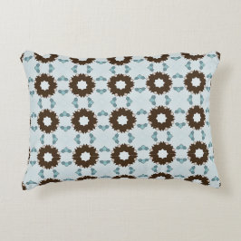 decorative pillow featuring a geometric pattern アクセントクッション