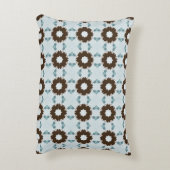 decorative pillow featuring a geometric pattern アクセントクッション (裏面(縦))