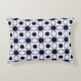 decorative pillow featuring a geometric pattern アクセントクッション