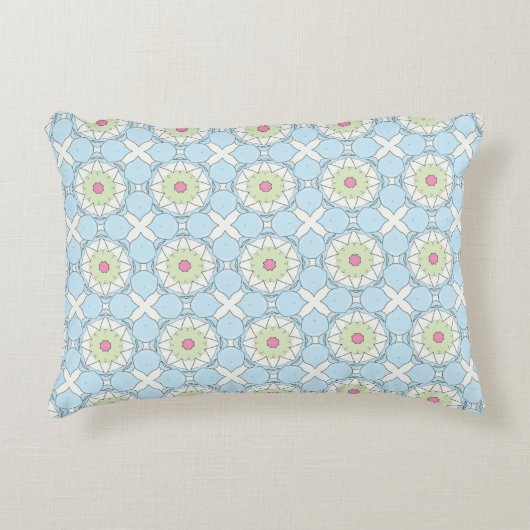 decorative pillow featuring a geometric pattern アクセントクッション (正面)