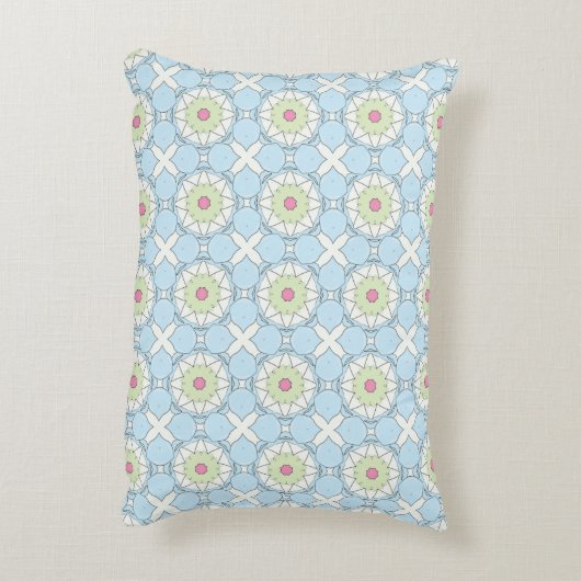 decorative pillow featuring a geometric pattern アクセントクッション (裏面(縦))