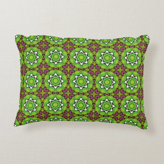decorative pillow featuring a geometric pattern アクセントクッション (裏面)
