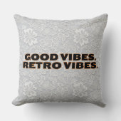 Decorative Pillow – Minimalist Accent Cushion クッション (正面)