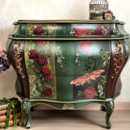 Decoupage Woodland Moth Illustration 薄葉紙