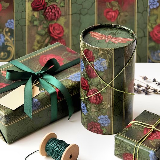 Decoupage Woodland Moth Illustration 薄葉紙