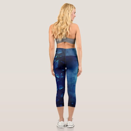 Deep Blue Decorative Leaves カプリレギンス (裏面)