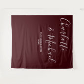 Deep Burgundy Script Minimalist Wedding Backdrop タペストリー (正面(横))