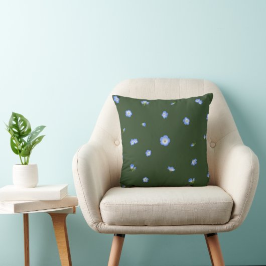 Deep Forest Japanese Nemophila Floral Pattern クッション (椅子)