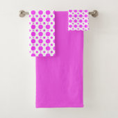 Deep Pink Polka Dot and Solid Bath Towel Set バスタオルセット (インサイチュ)