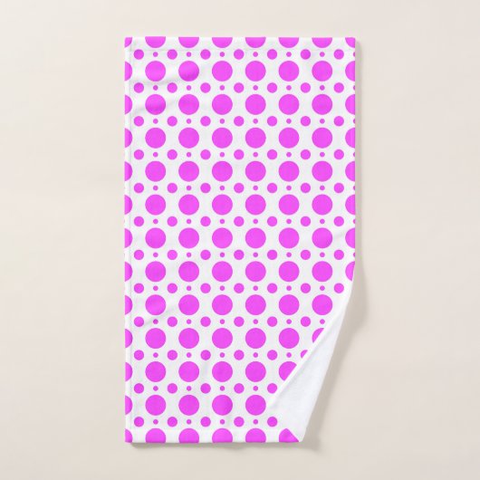 Deep Pink Polka Dot and Solid Bath Towel Set バスタオルセット (ハンドタオル)