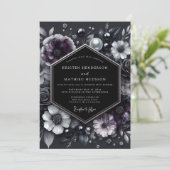 Deep Plum Floral Bloom Wedding 招待状 (スタンド正面)