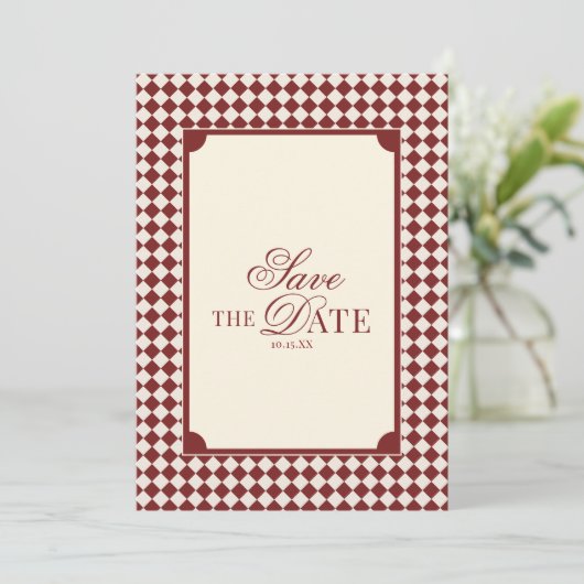 Deep Red Checkered Old Money QR Code Wedding セーブザデート (スタンド正面)