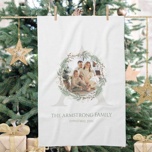 Deep Sage Wreath Monogram Home Accent キッチンタオル