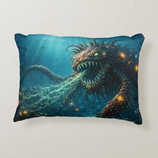 Deep sea terror Leviathan crock in bed pillow アクセントクッション (裏面)