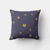 Deep Violet Yellow Purple Viola Floral Pattern クッション (裏面)
