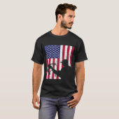 Deer Bow Hunt Hunter Whitetail Tee American Flag 2 Tシャツ (正面フル)