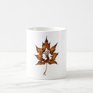 Deer in a leaf コーヒーマグカップ