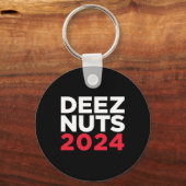 Deez Nuts 2024 - Humorous Meme Republican Democrat キーホルダー (正面)