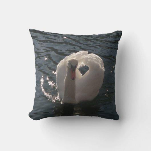 Dekokissen romantischer Schwan クッション (正面)