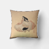 Delicate Ancient Japanese Print on Pillow クッション (裏面)
