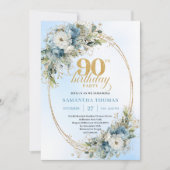 Delicate Boho Dusty Blue Floral Gold 90th Birthday 招待状 (正面)