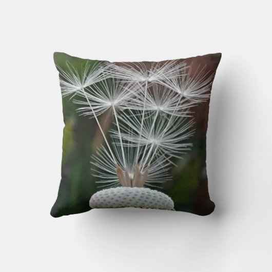 Delicate Dandelion Seeds  クッション (裏面)