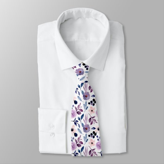  Delicate Floral Design with Navy Lavender Leaves ネクタイ (タイ)