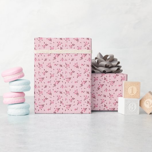 Delicate Flower Pattern Pink Wrapping Paper Roll ラッピングペーパー (ベビーシャワー)