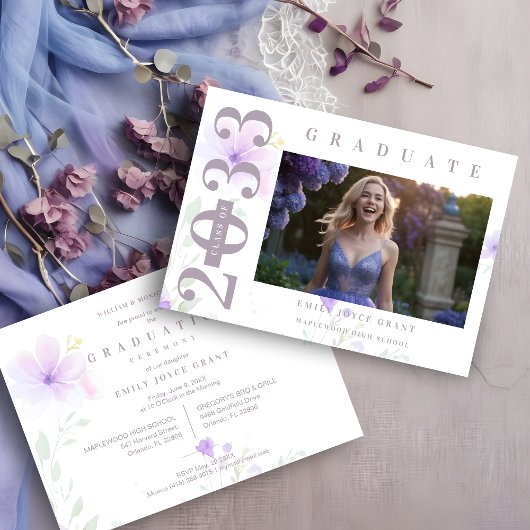 Delicate MInimalist Graduate Floral Lilac Shades P 招待状