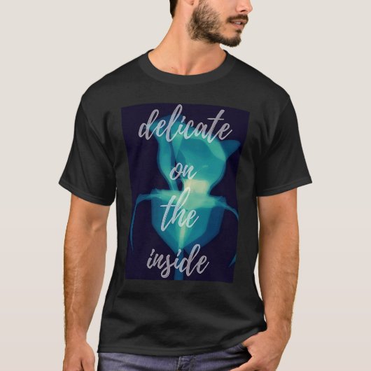 Delicate on the Inside Blue Rose  Empath Sympathy Tシャツ (正面)