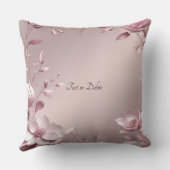 Delicate Pink Floral Throw Pillow クッション (裏面)