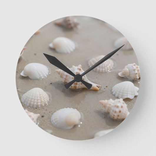Delicate Seashells Beach Serenity ラウンド壁時計 (正面)