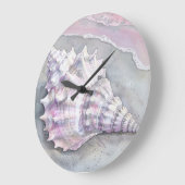 Delicate Soft Pastel Lilac Seashell ラージ壁時計 (傾斜)