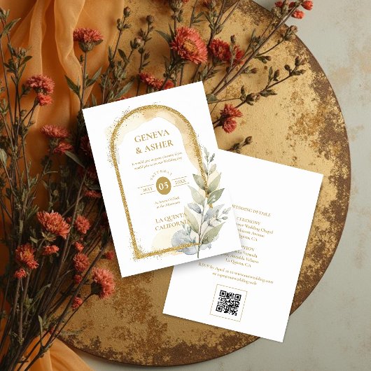 Delicate Spring Green & Beige Floral Arch Wedding 招待状