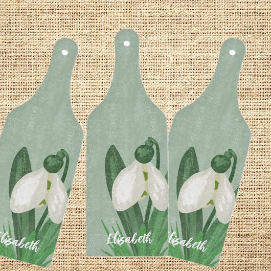 Delicate Spring Snowdrop Flower  カッティングボード