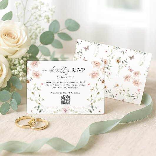 Delicate Wildflower Wedding QR Code 出欠カード