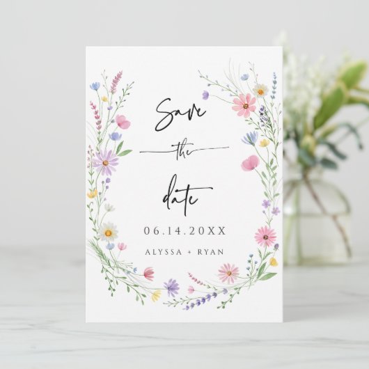 Delicate Wildflower Wedding Save the Date Card 招待状 (スタンド正面)