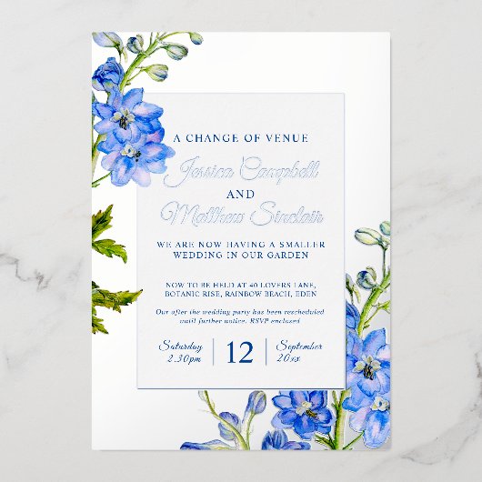 Delphinium青い花の会場の結婚変化 箔招待状 (正面)