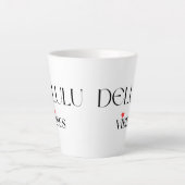 Delulu Vibes, Funny Aesthetic Quote Gift カフェラテマグ (正面)