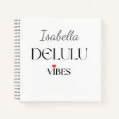 Delulu Vibes, Funny Aesthetic Quote Gift ノートブック (正面)