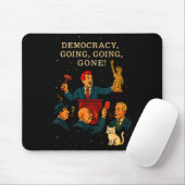 Democracy Auction Gone Funny Litical Satire Gift  マウスパッド (マウス)