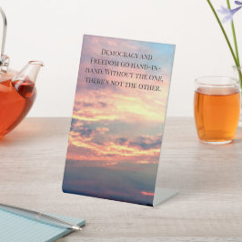 Democracy Freedom Liberty Inspiring Patriotic USA 台座サイン