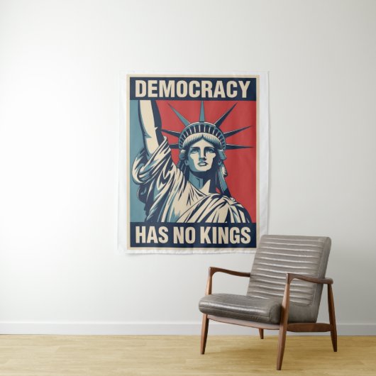Democracy Has No Kings Protest Sign: Statue of Lib タペストリー (インサイチュ)