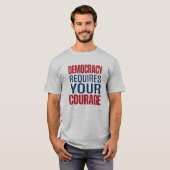 Democracy Requires Courage | Red Blue | Tシャツ (正面フル)